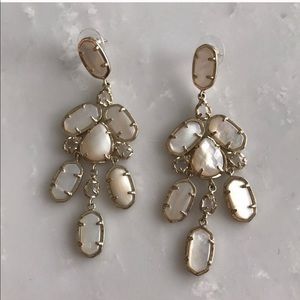 Kendra Scott Kyra chandelier earrings in Tahiti